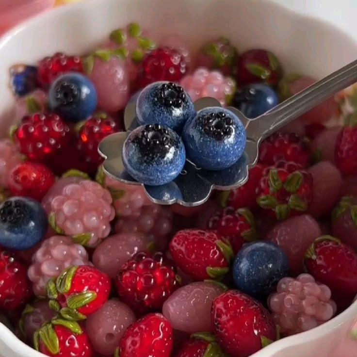 Berry Orchard's Handpicked Delight Basket